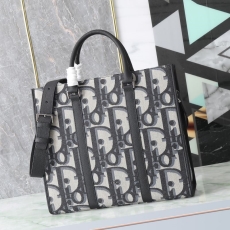 Christian Dior Shopping Bags